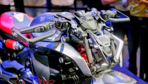 Voge 推出 CU-X Hybrid Concept，这是一款采用人工智能、主动悬架和先进技术的混合动力摩托车