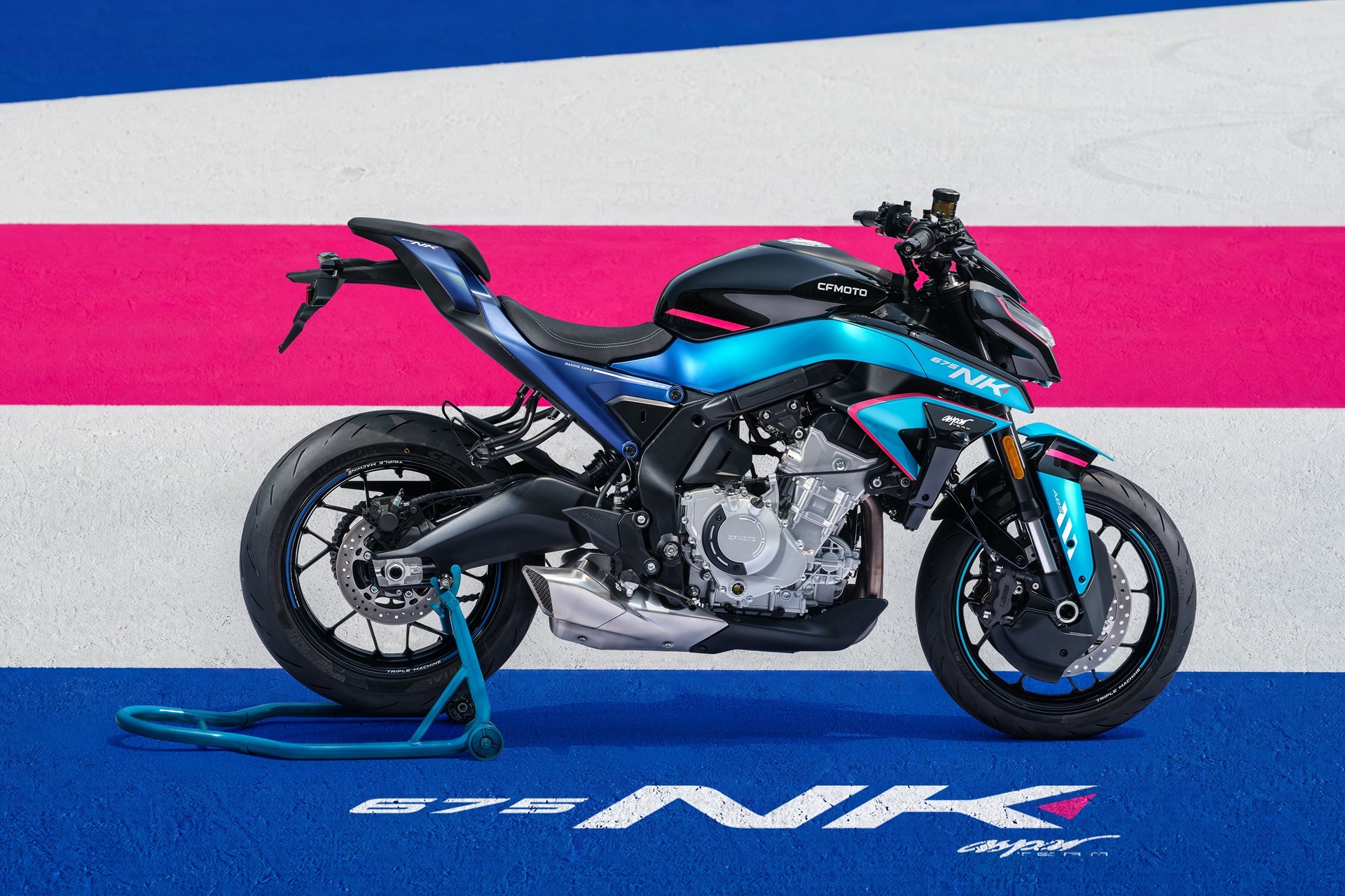 新款675NK Aspar版:CFMOTO用专属装饰将运动装扮得赤裸裸