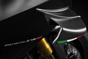 杜卡迪为其 2027 年 Panigale 准备了 V4 SP 变体
