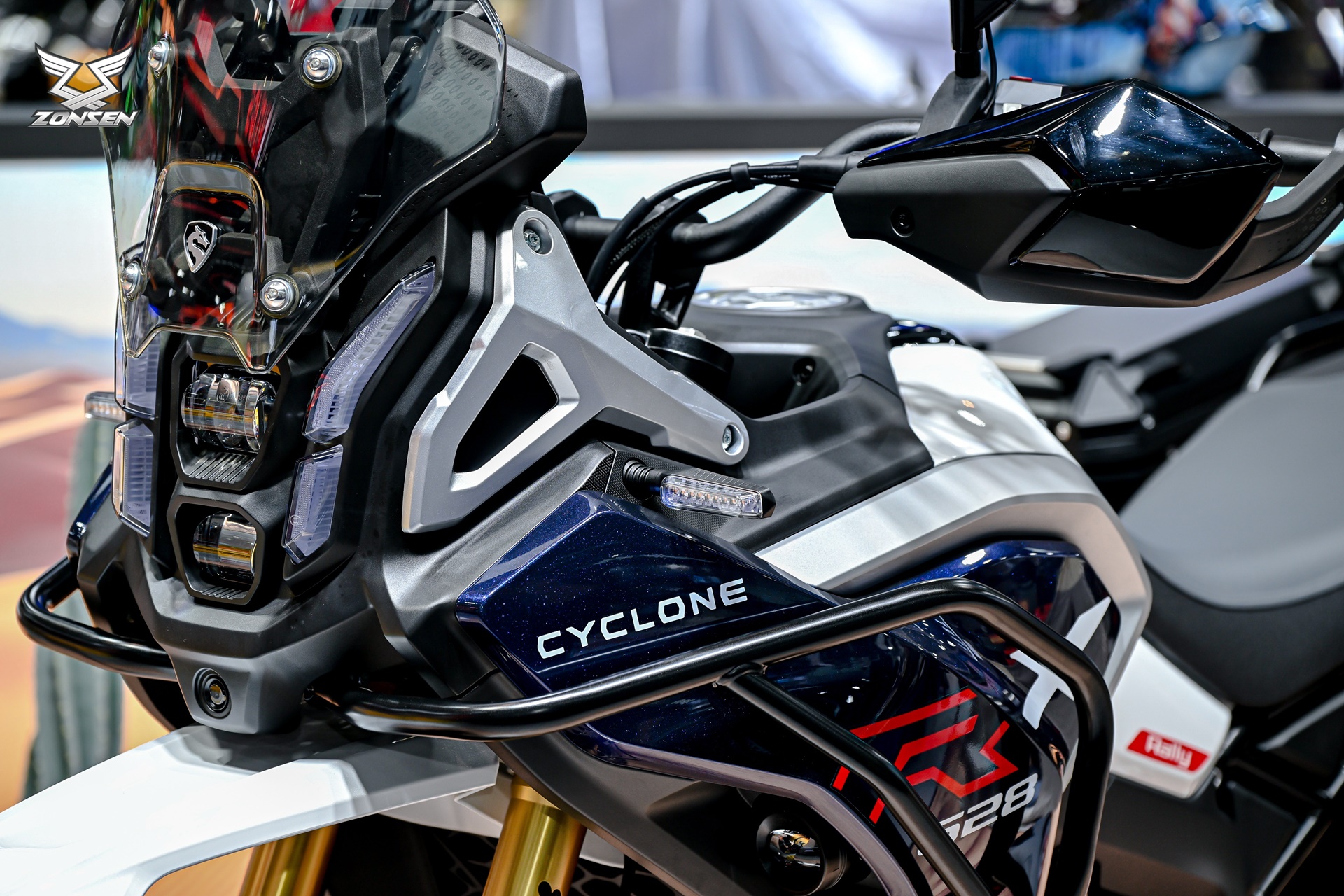 Cyclone 为 2027 年做好准备:64 马力越野车、自动定制车和 GT 踏板车