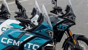 CFMOTO准备了更强大的550MT：53马力，更多的设备和450MT的明显演变