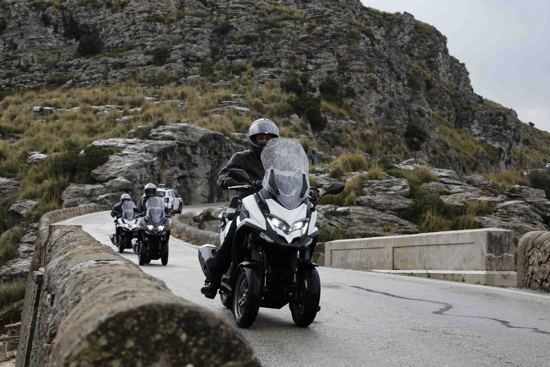 西班牙 KYMCO 加入了带有“Calculo y Reduzco”官方印章的中小企业小团体