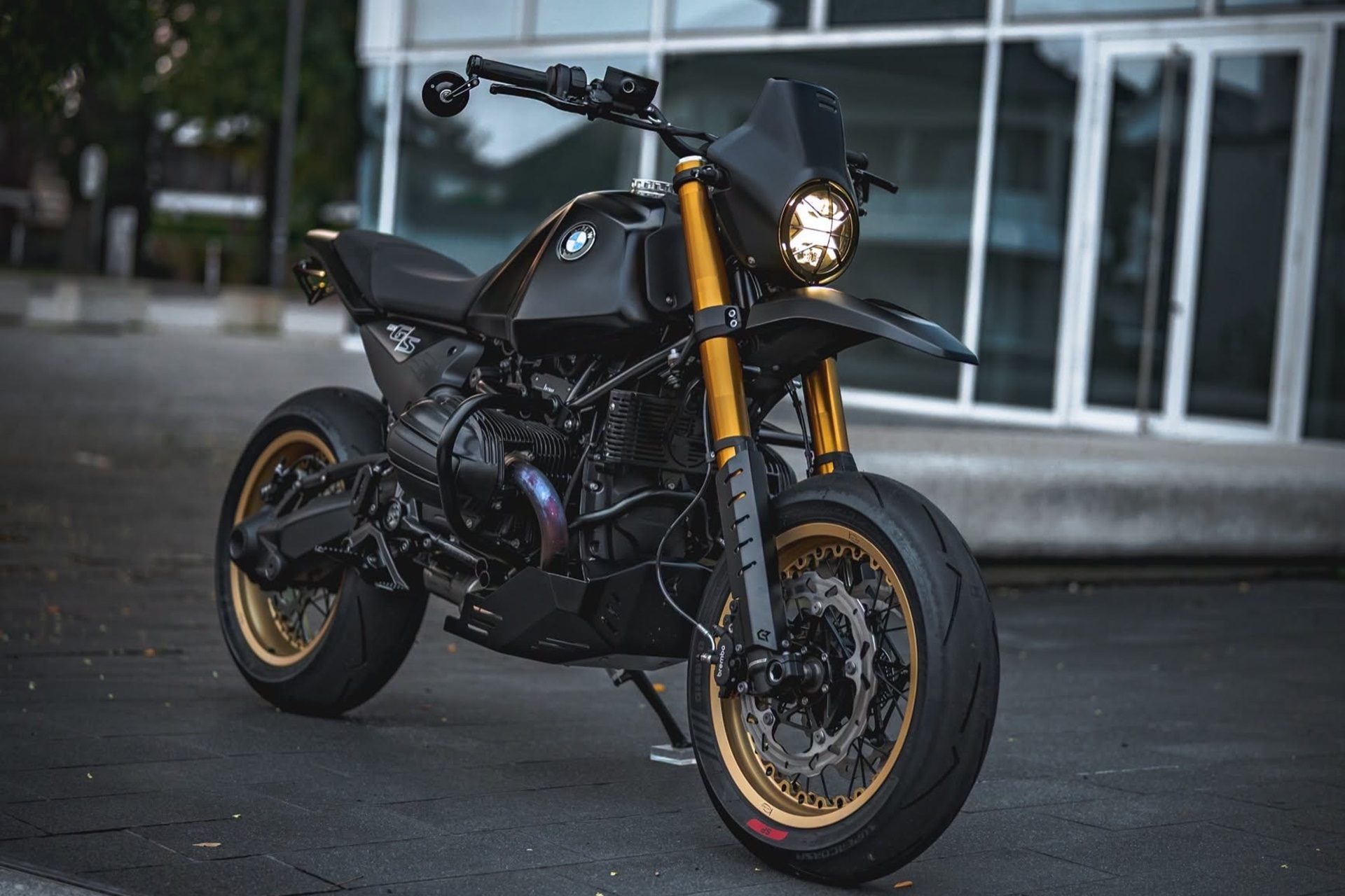 BMW R12 G/S SUMO 由 Classicbike-Raisch 设计