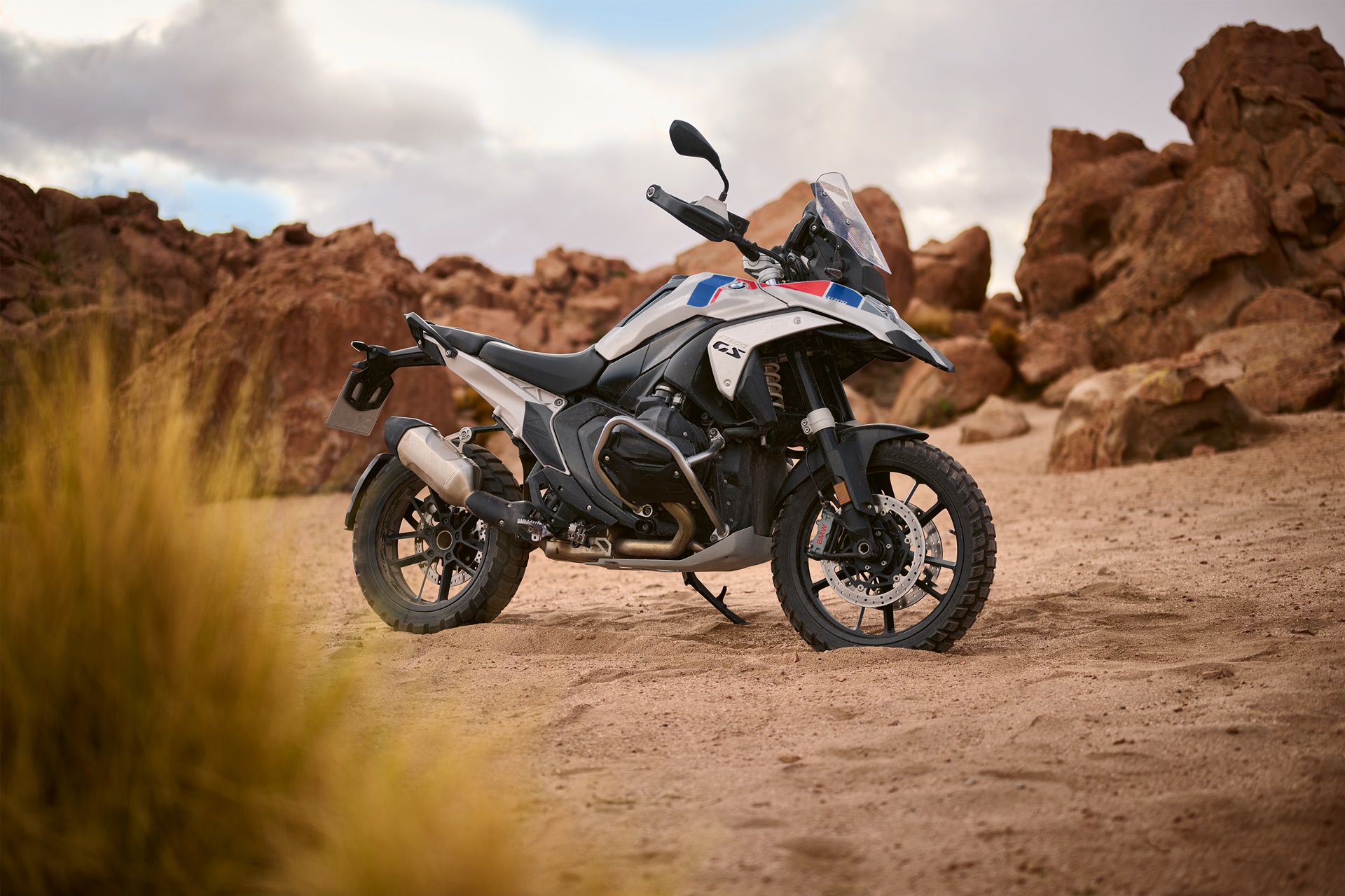 BMW F 450 GS：德国品牌的冒险精神始于 A2