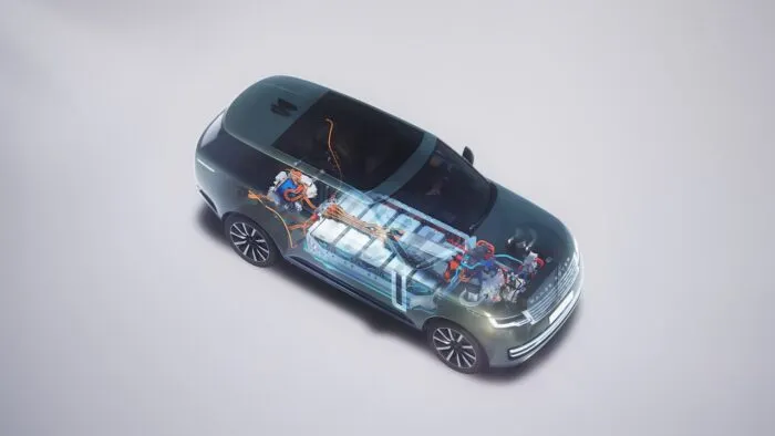 路虎揽胜电动车 2027 19 700x394