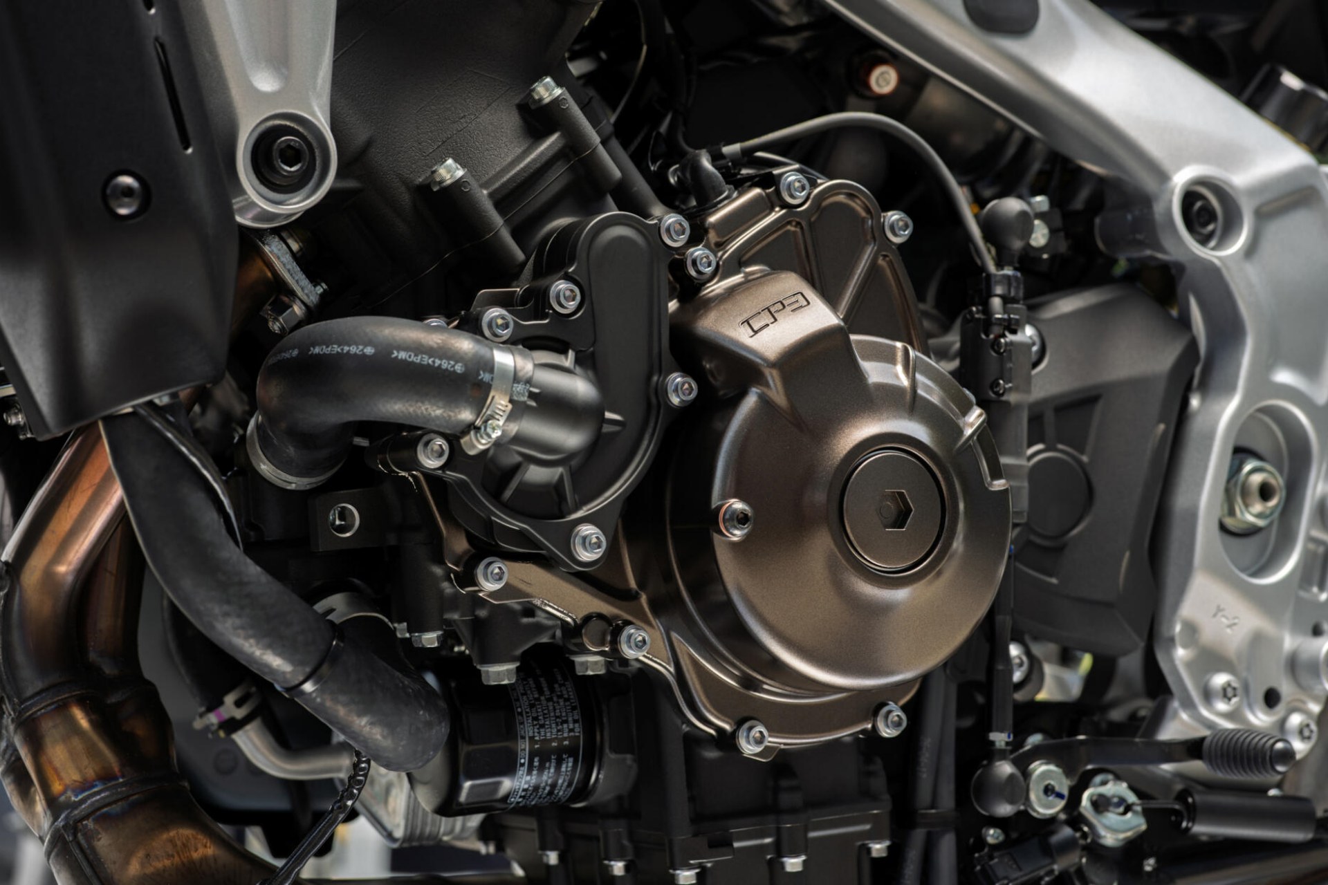 雅马哈 XSR900 2027