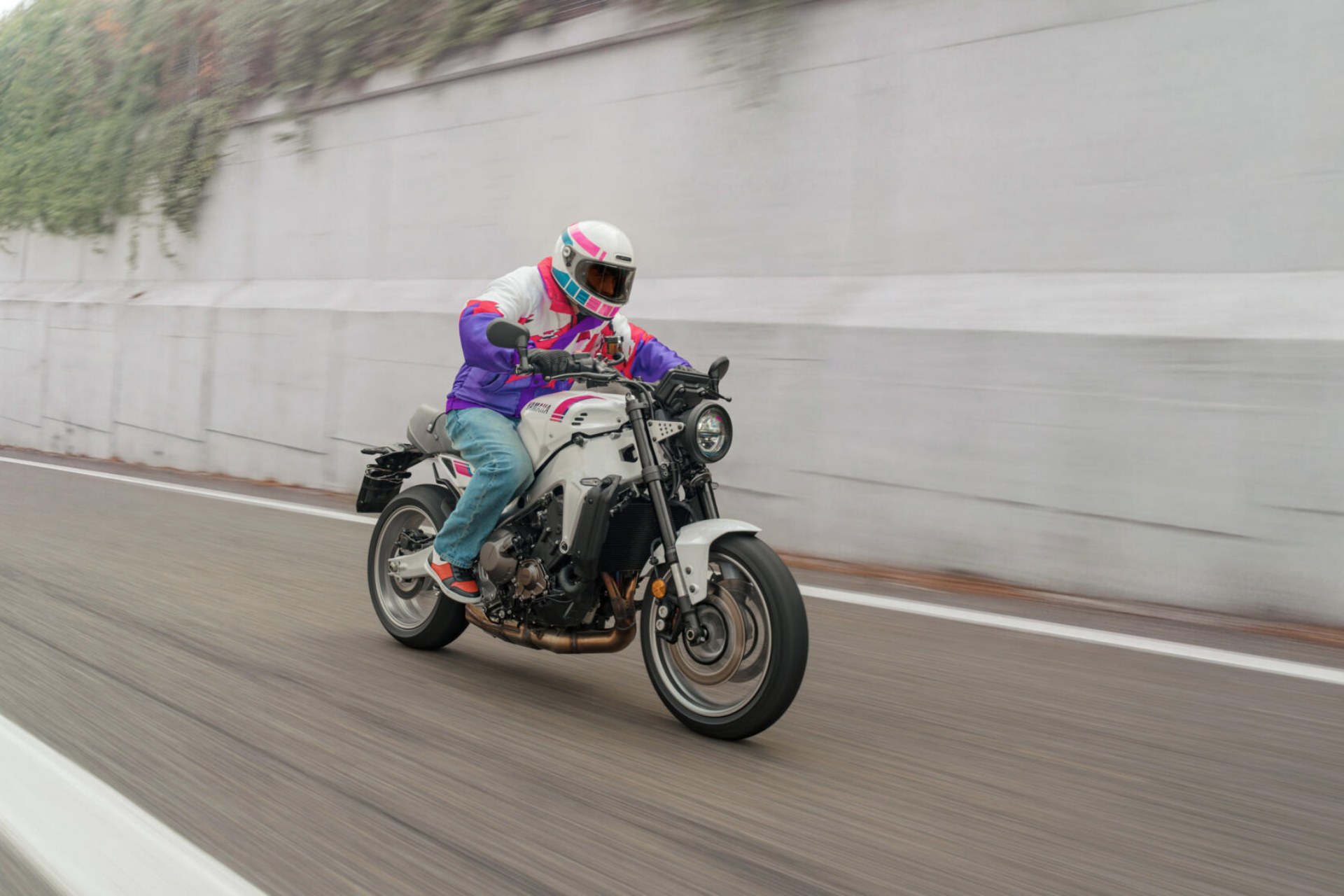 雅马哈 XSR900 2027