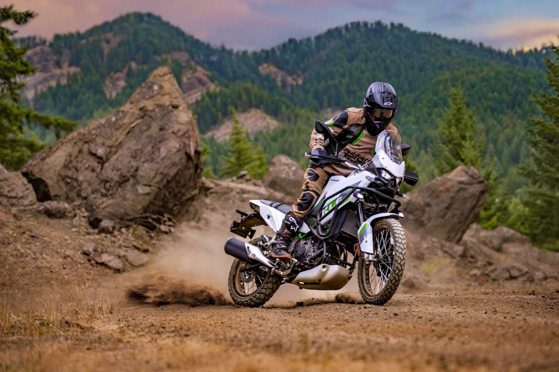 川崎 KLE500 SE Smartride 2027