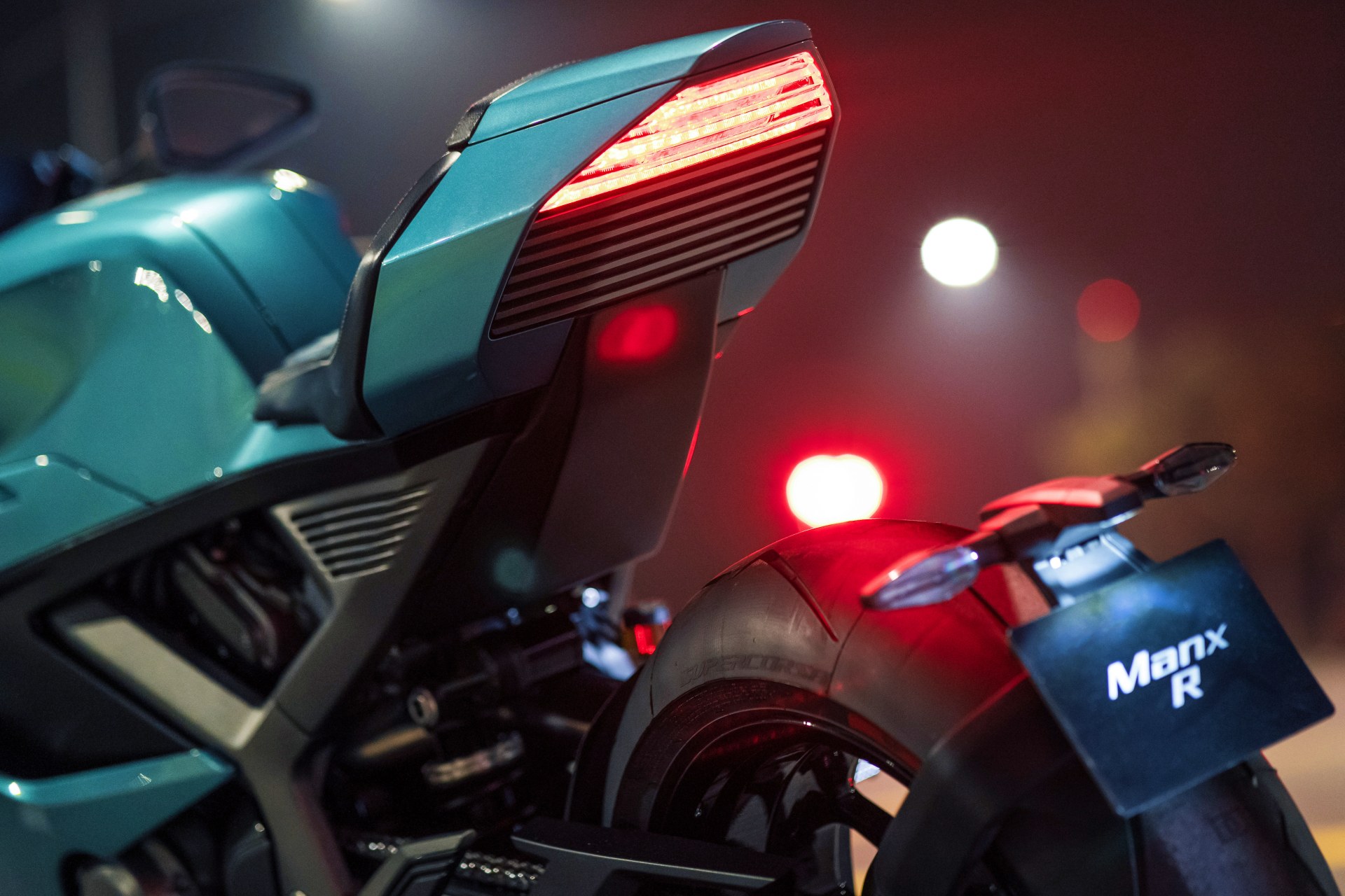 诺顿新款 450 单缸 EICMA 2026
