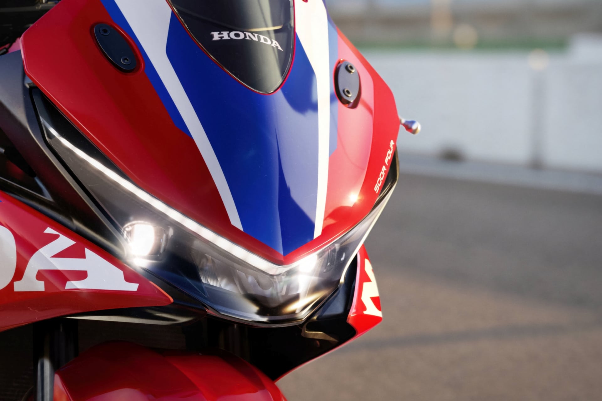 本田 CBR500R 四 2027
