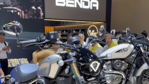 Benda Rover 500：这艘复古巡洋舰正准备进军欧洲，并保守着几个秘密