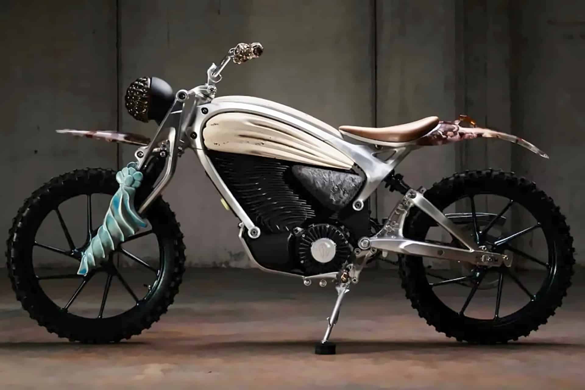 Mattia Biagi 展示“Motototem”，从艺术角度构思的飞蚤 C6