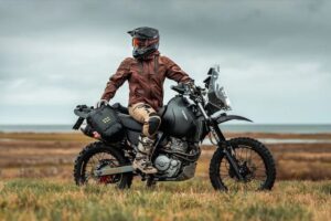 Kriega 为本田 NX650 Rally 配备了一系列 OS-Base Adventure 配件