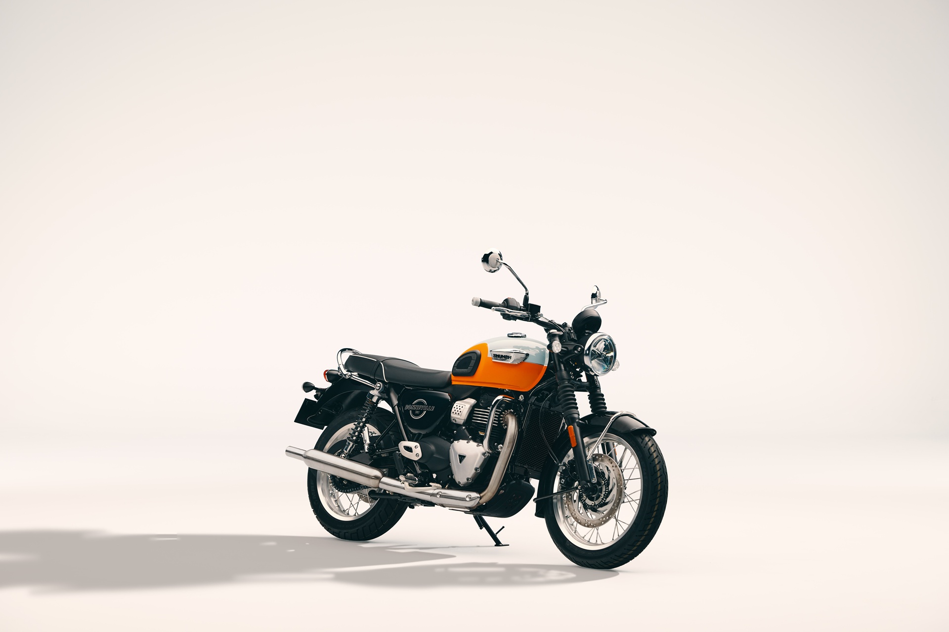 凯旋 Bonneville T40 和 T40 黑色