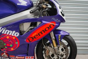 一对传奇的 VTR1000 SP-1 本田汽车将于明年 11 月拍卖