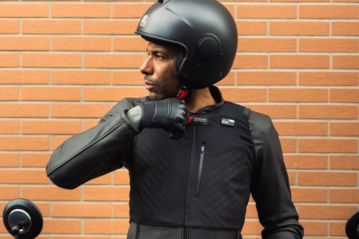 Dainese Smart GO“史上最轻的摩托车安全气囊”