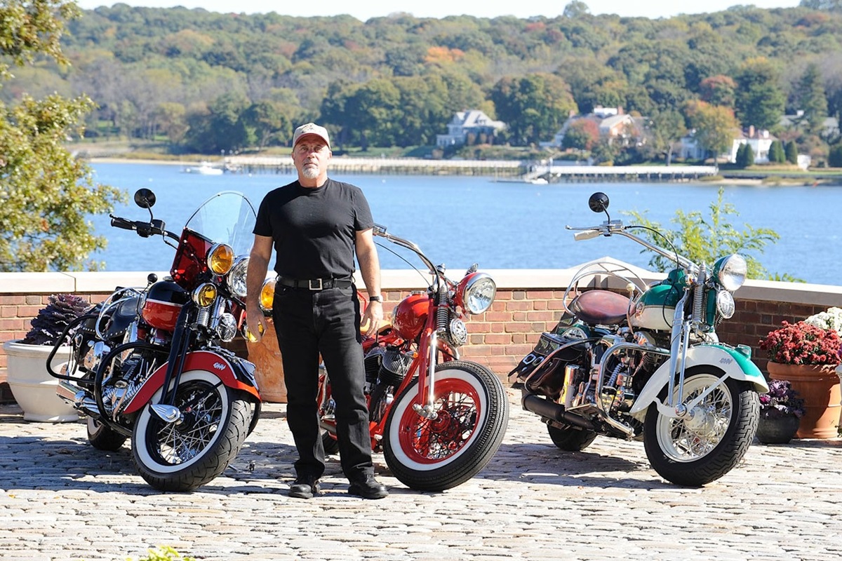 比利乔尔出于善意出售他的摩托车收藏
